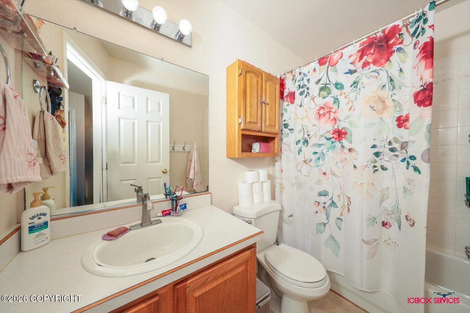 1491 N Aspen Place Property Photo 23