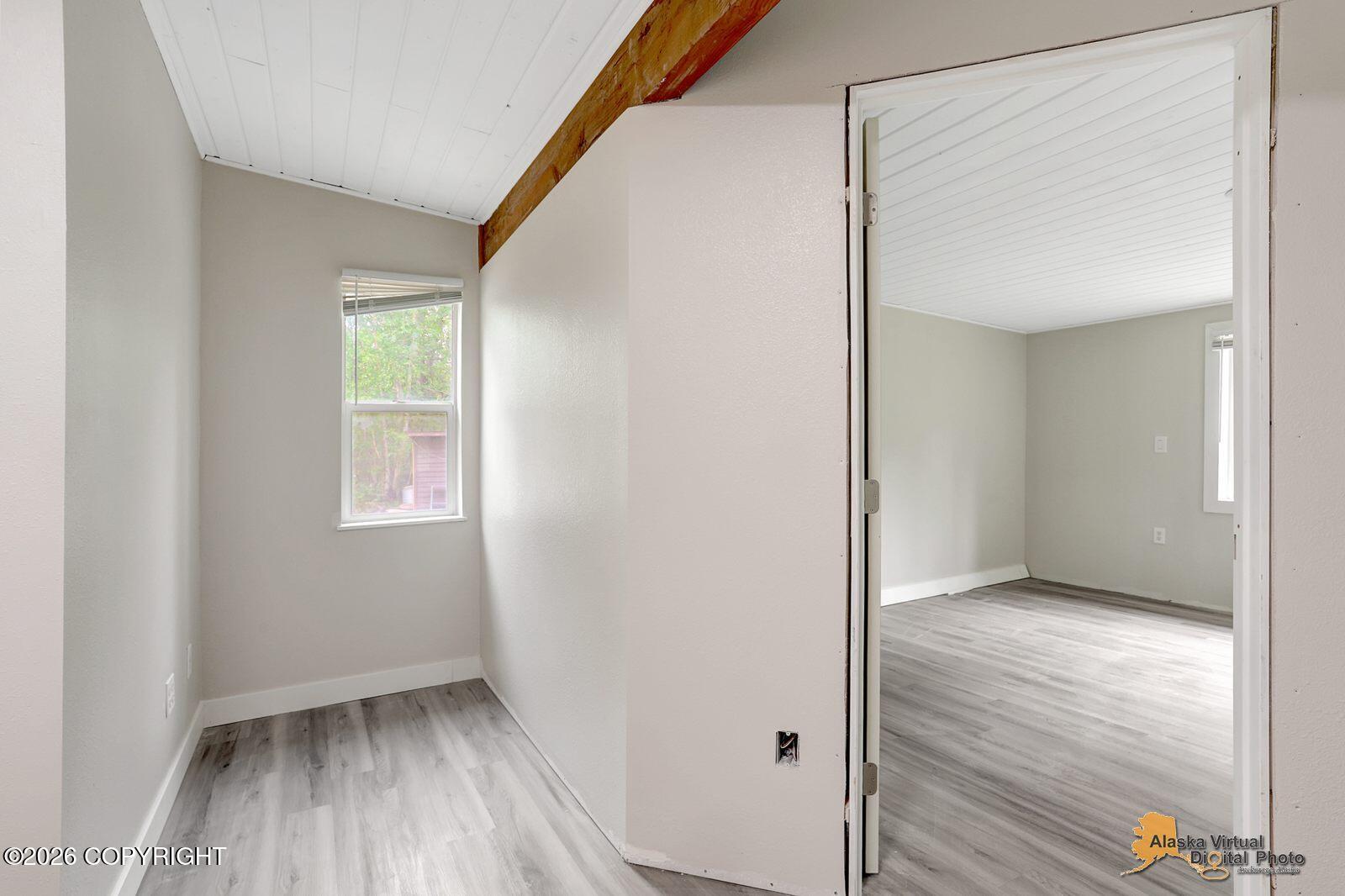 6061 E Pike Avenue Property Photo 8