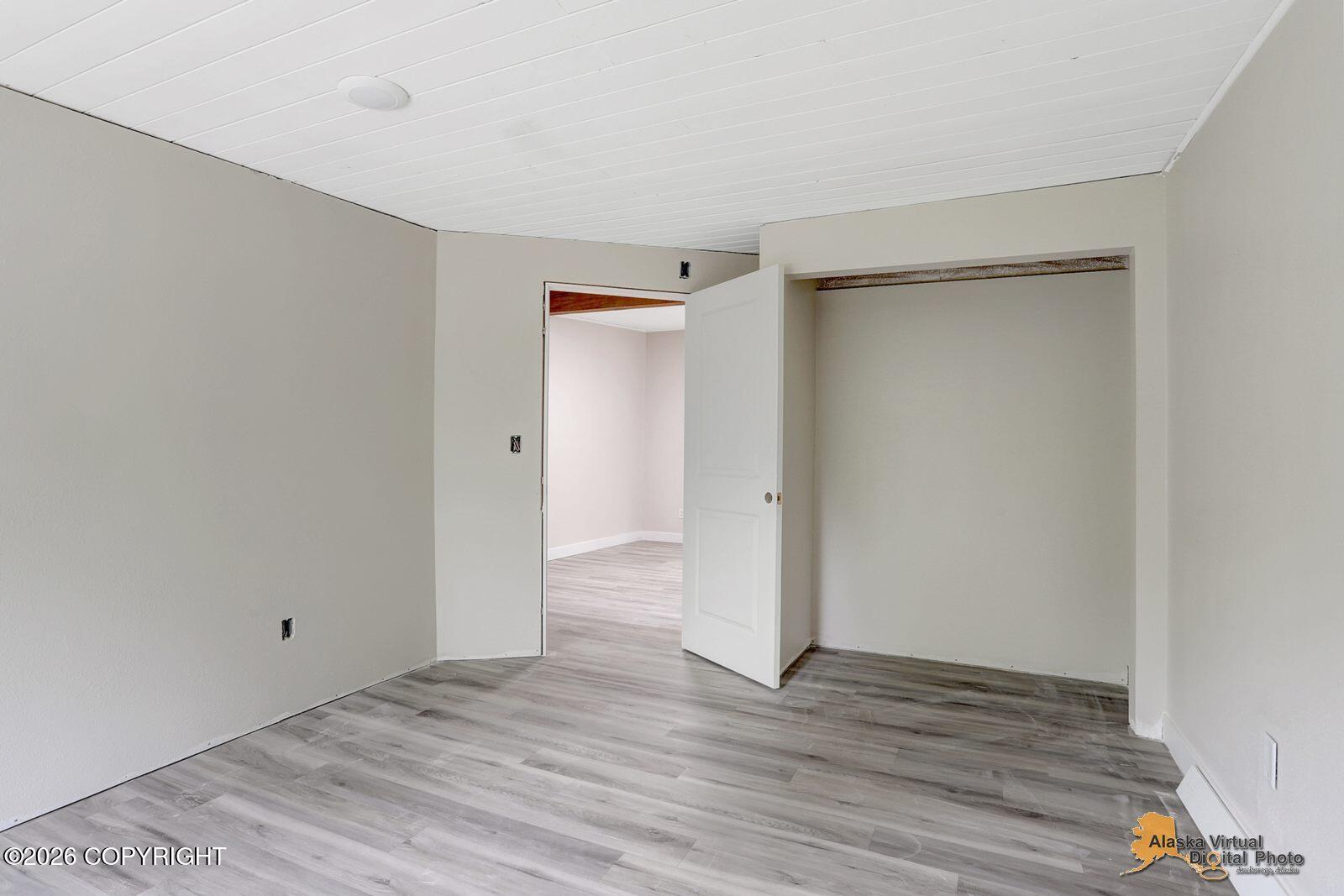 6061 E Pike Avenue Property Photo 9