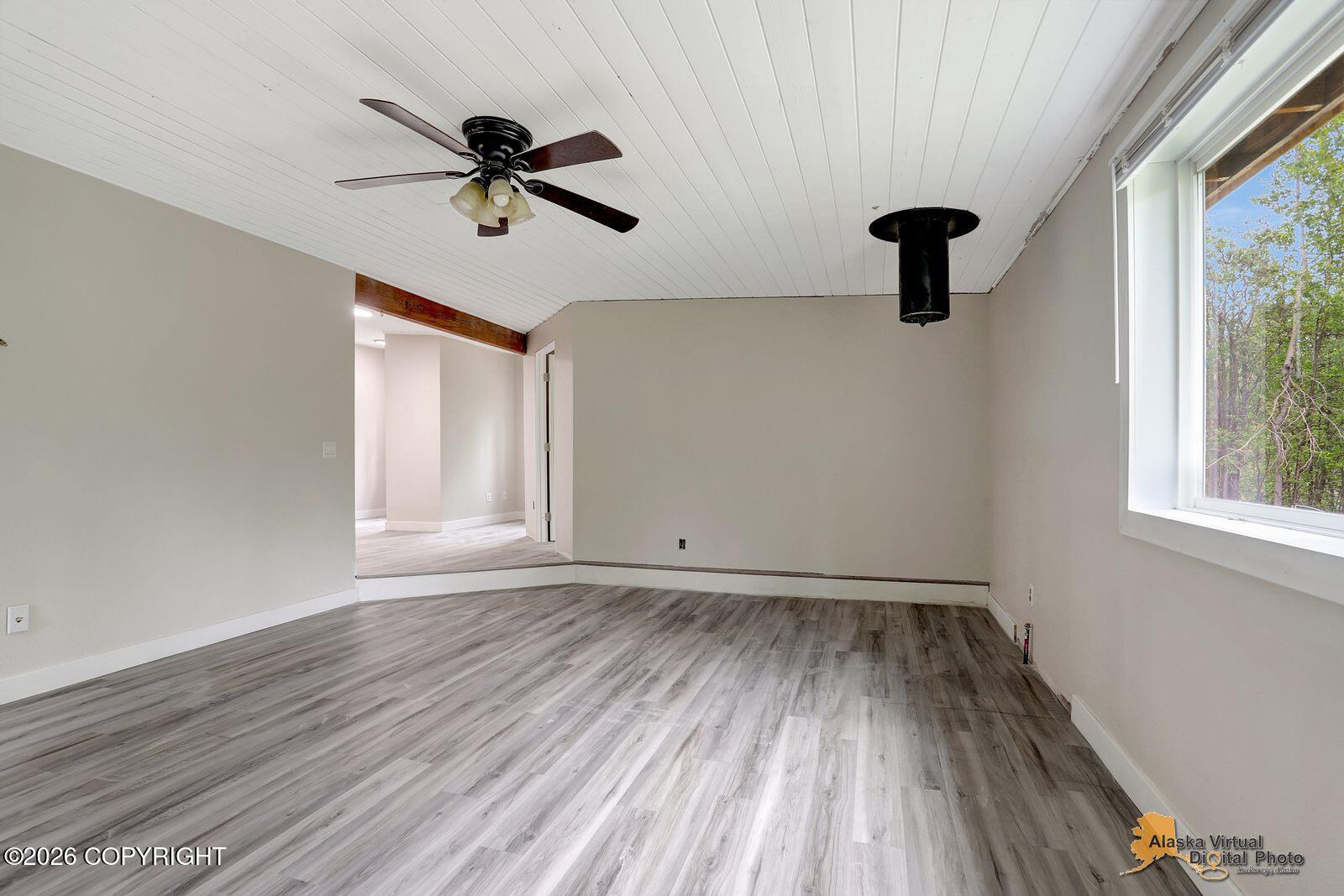 6061 E Pike Avenue Property Photo 12