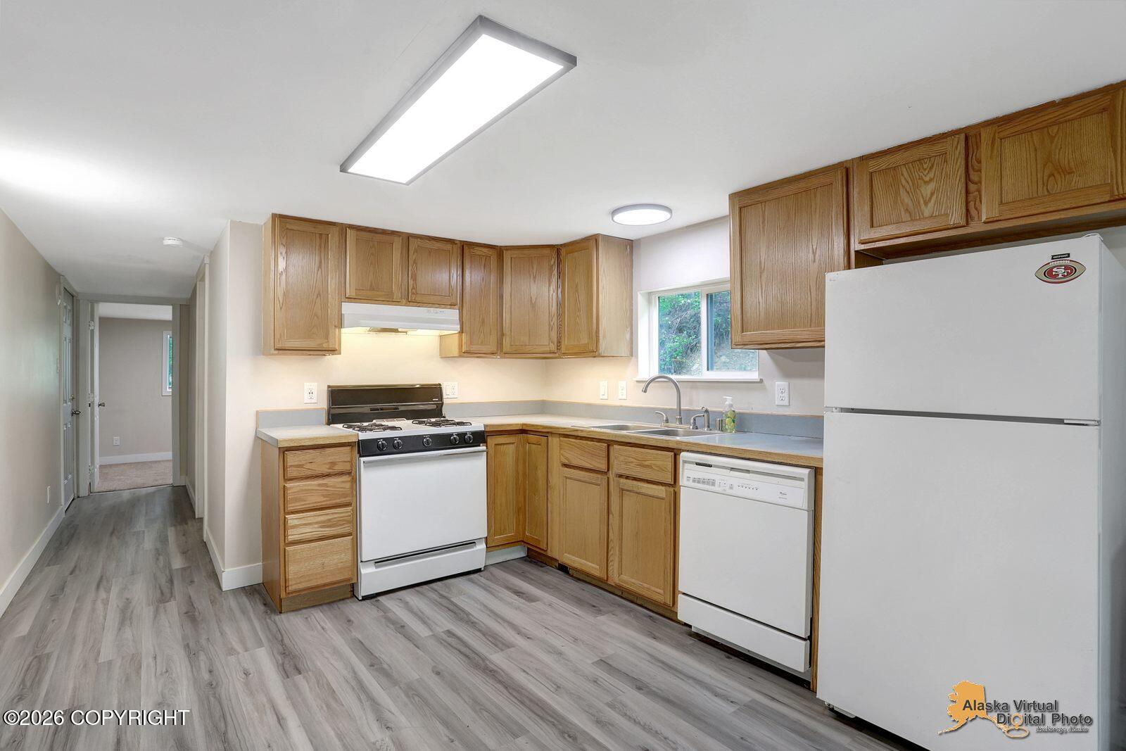 6061 E Pike Avenue Property Photo 16
