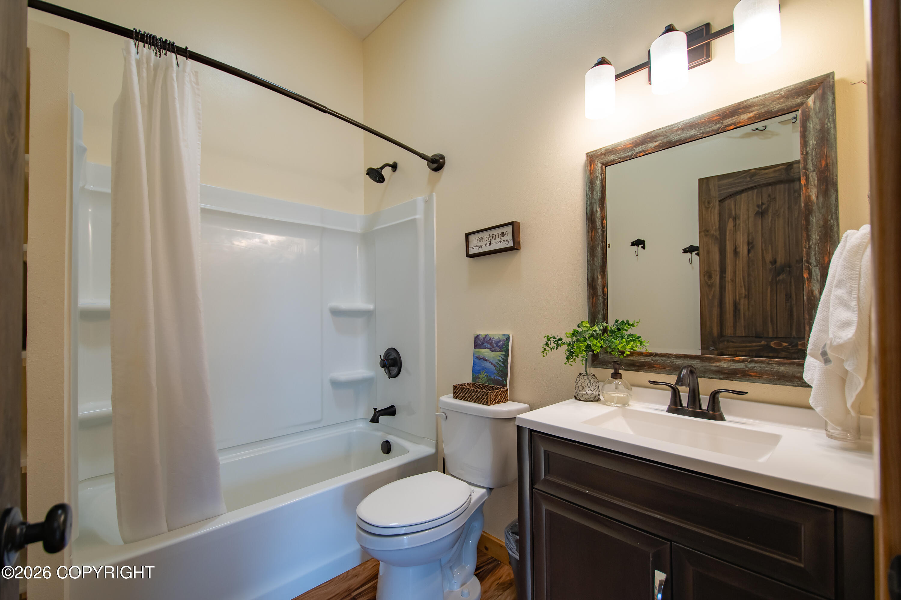 1054 Krueth Way Property Photo 29