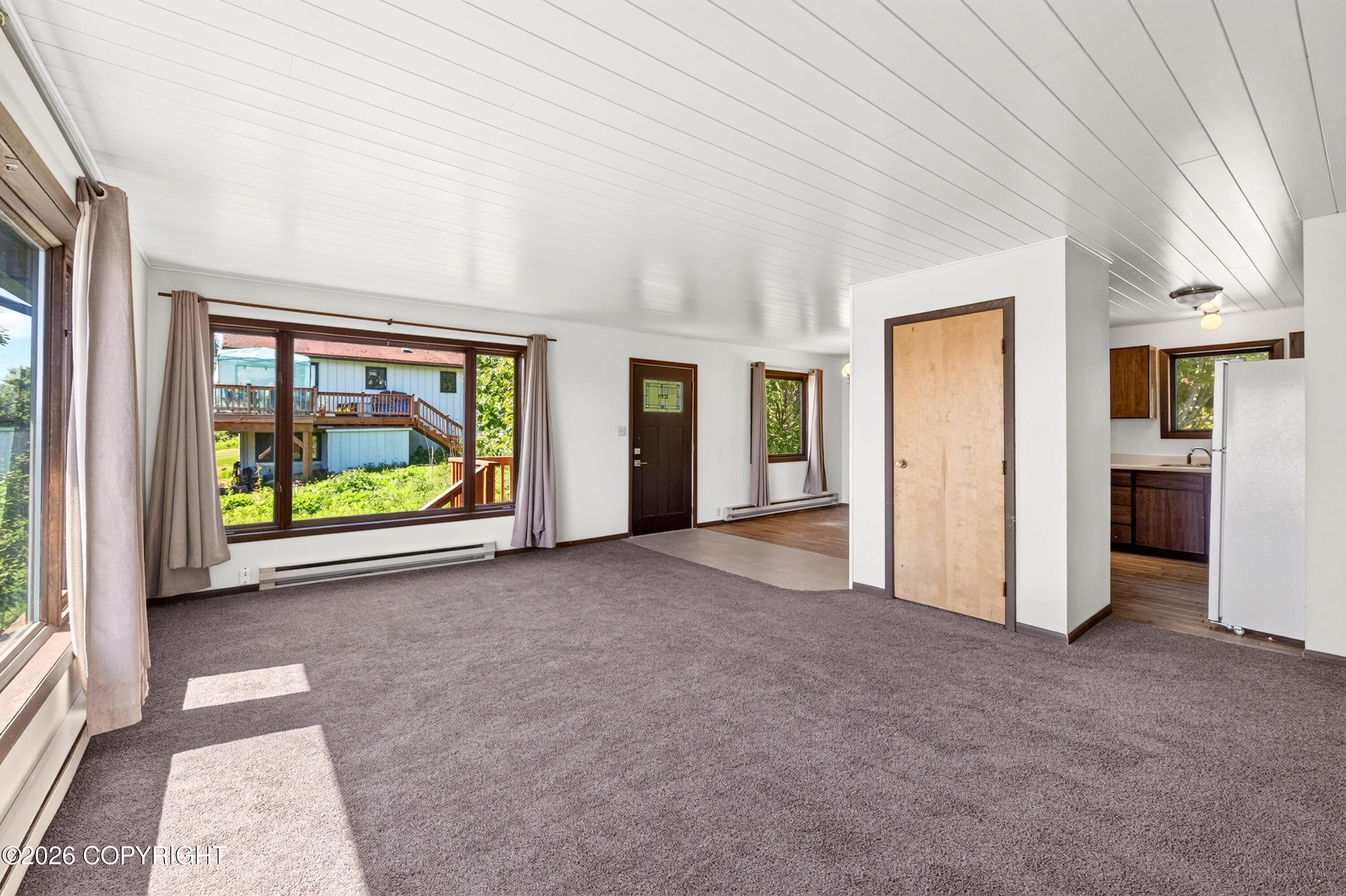398 Mountain View Drive Property Photo 4