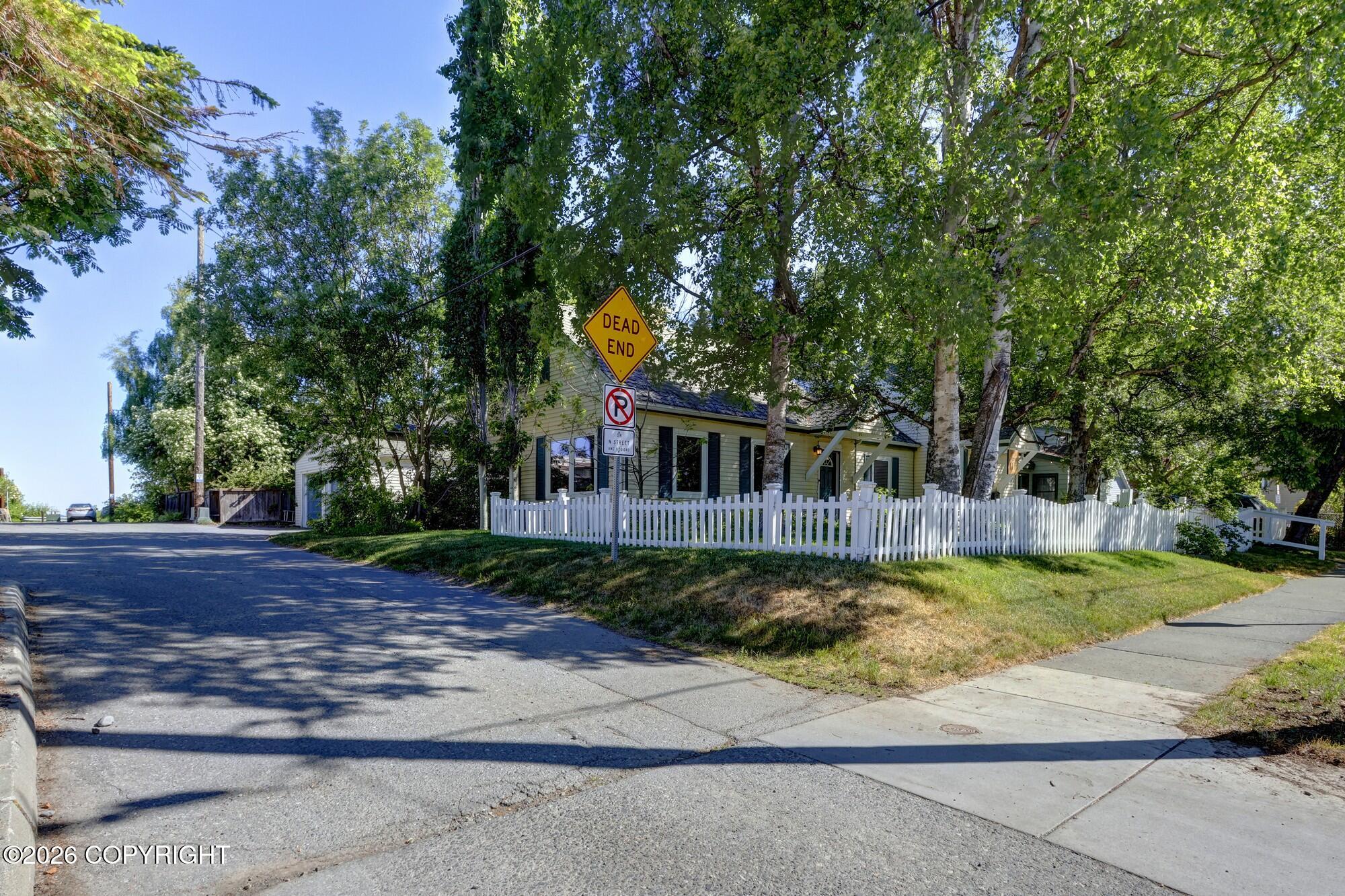 1215 W 8th Avenue Property Photo 53
