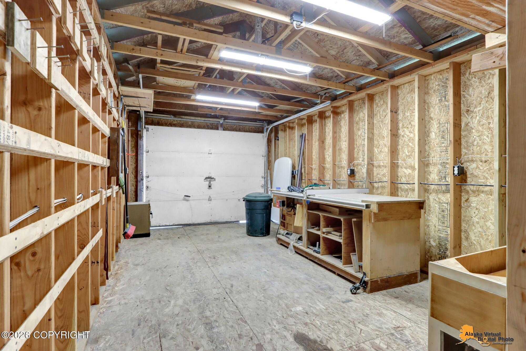 18973 W Willow Circle Property Photo 17