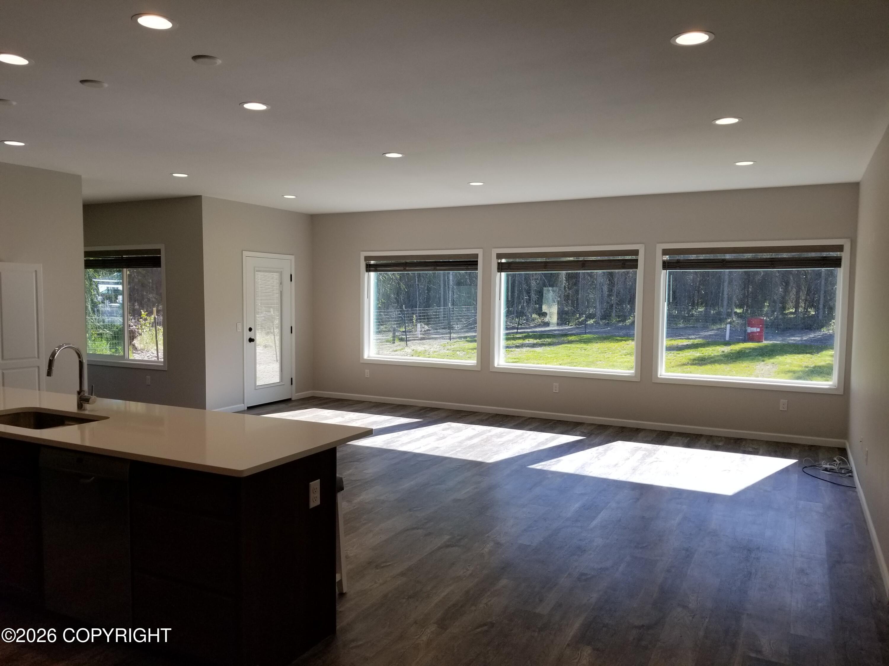 33932 Winston Circle Property Photo 2