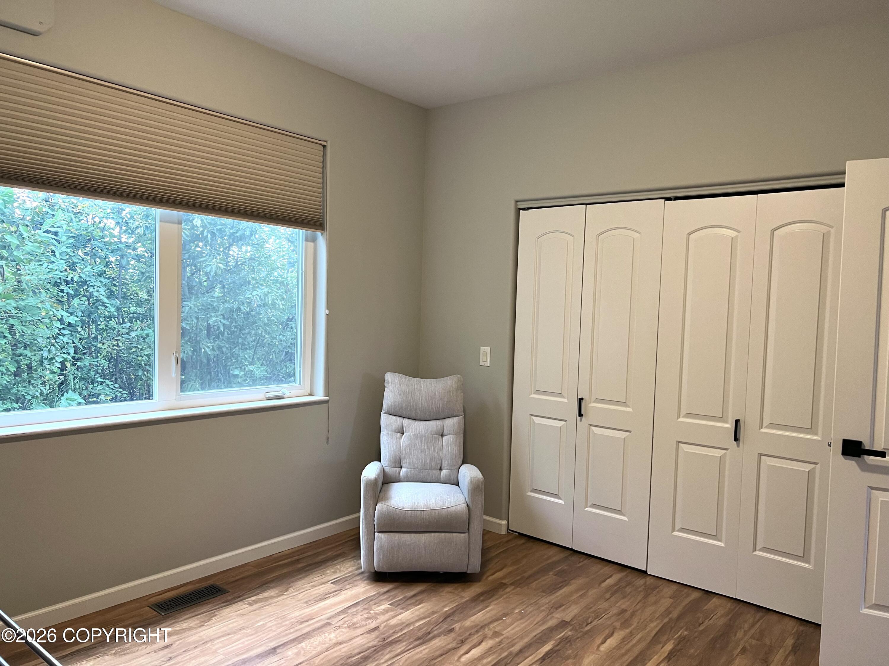 2701 E Beech Way Property Photo 11