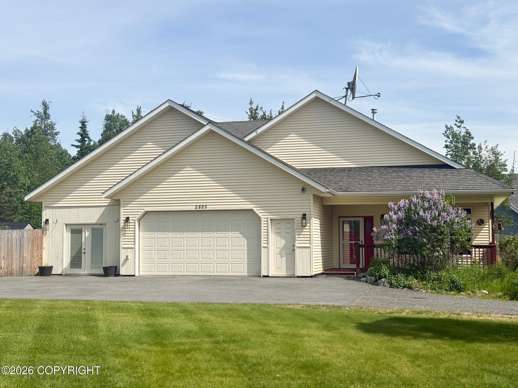 2825 S Donnas Way Property Photo 31