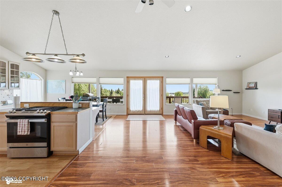 59826 Winding Trails Lane Property Photo 4