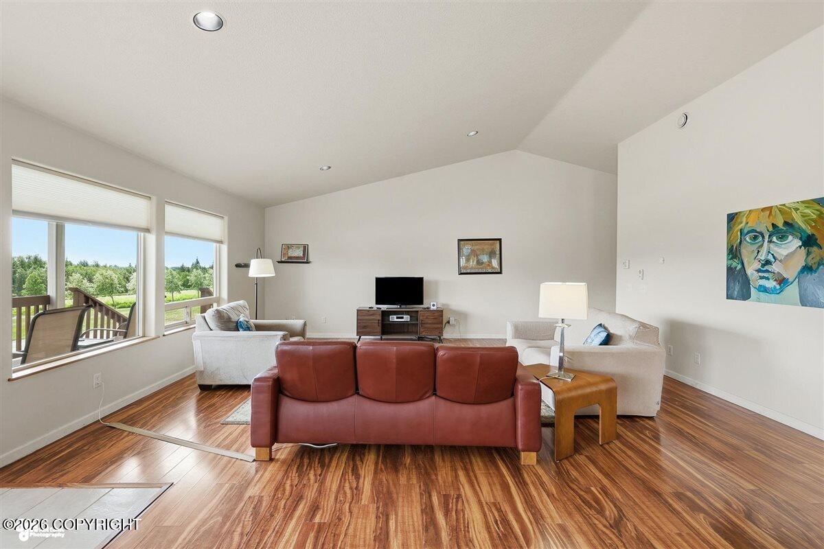 59826 Winding Trails Lane Property Photo 9