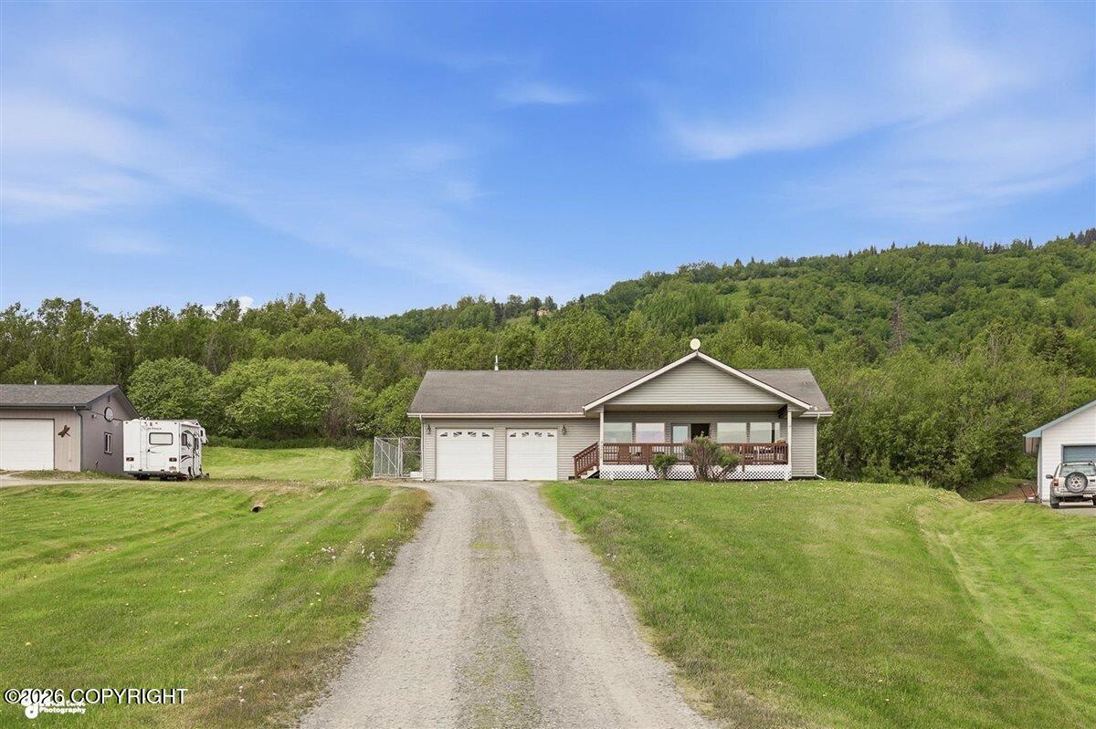 59826 Winding Trails Lane Property Photo 40