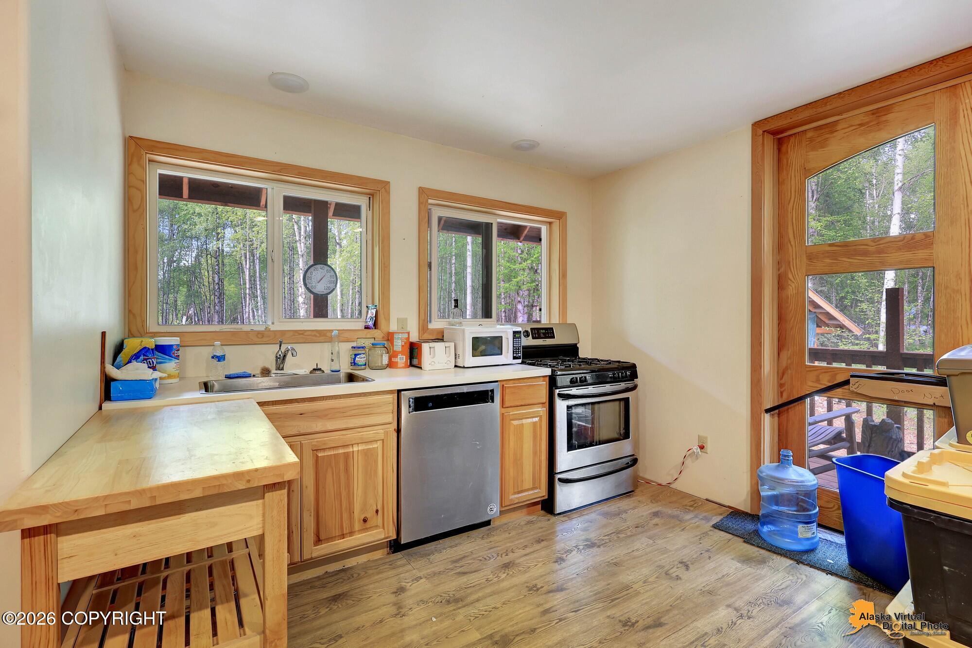 16445 E Sunshine Lake West Drive Property Photo 7