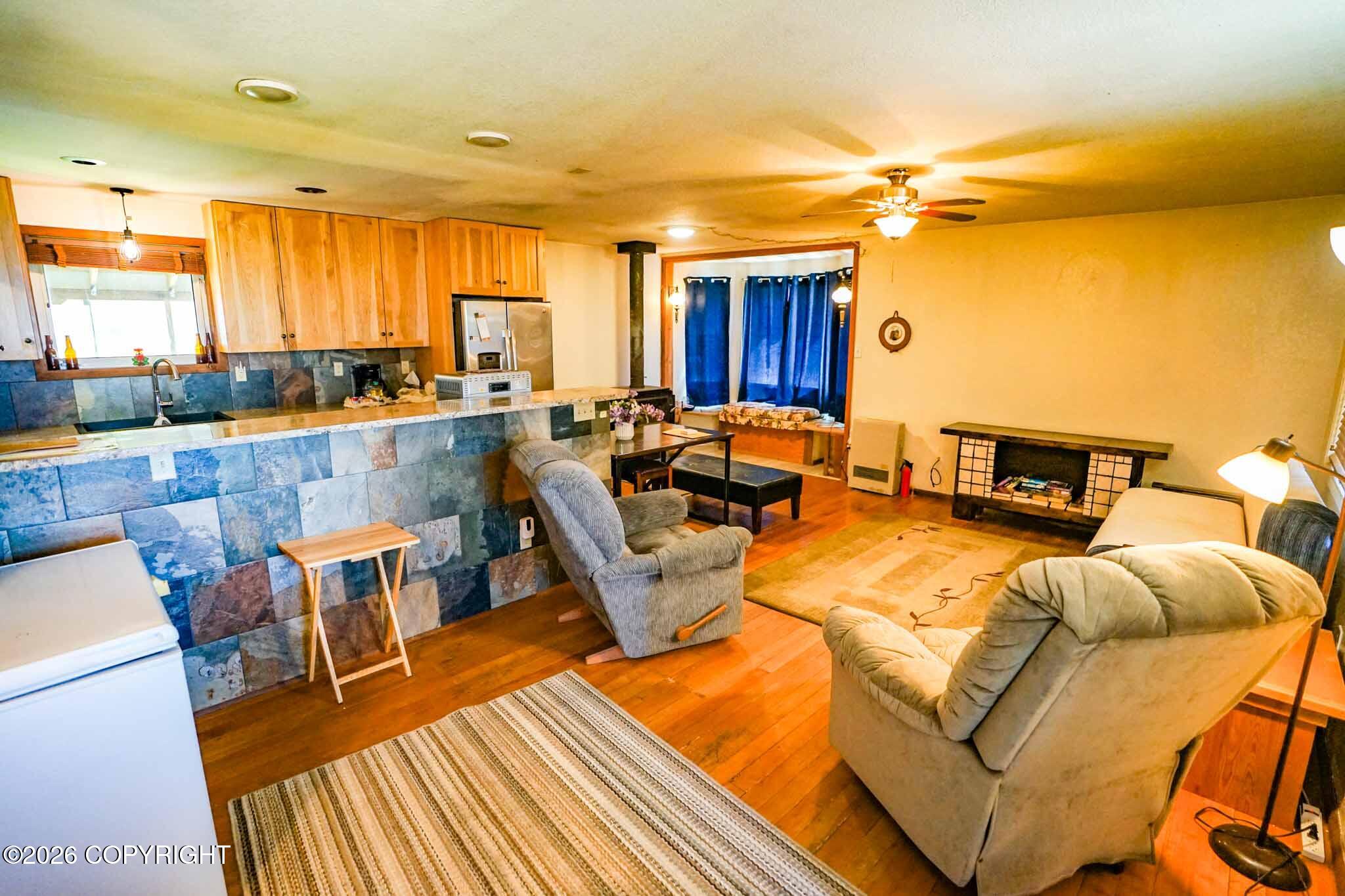 395 West Street Property Photo 17
