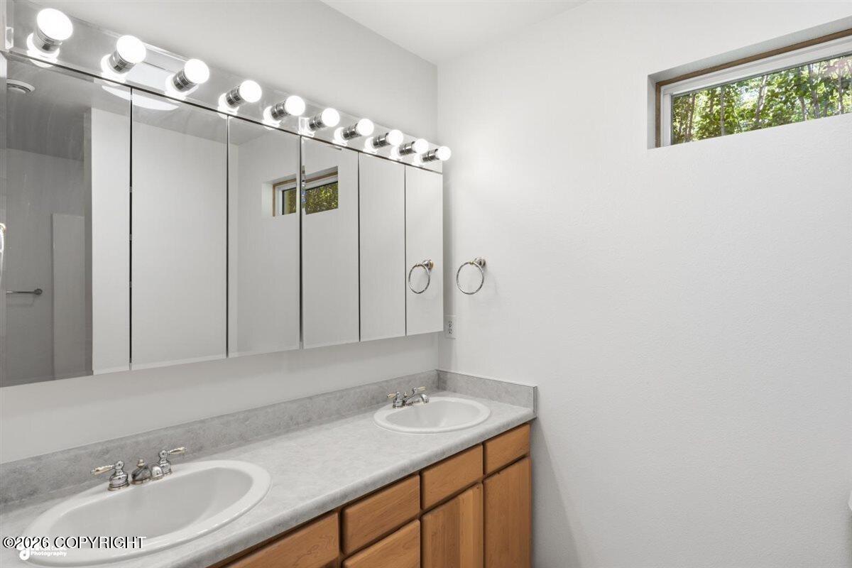 502 Rangeview Avenue Property Photo 24