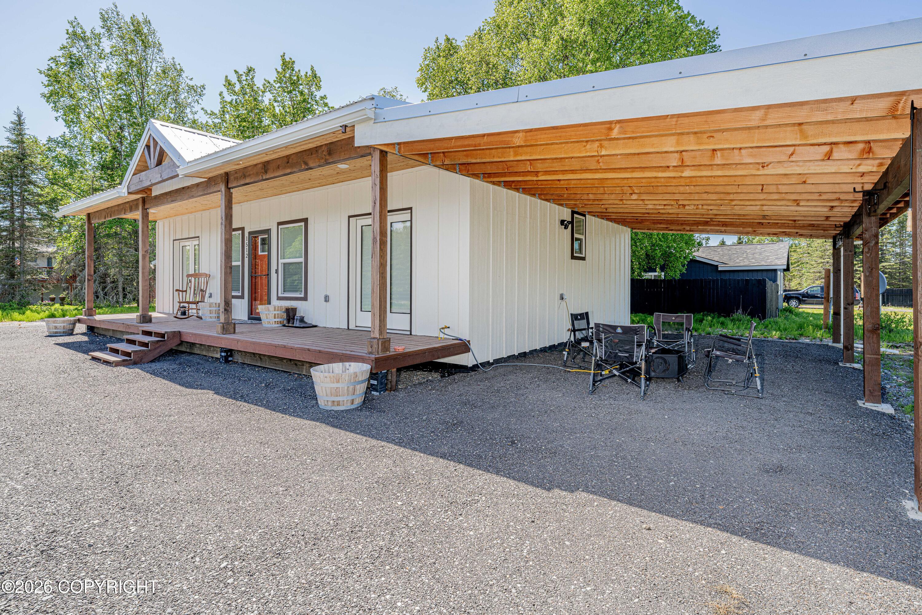 1512 Aliak Drive Property Photo 4