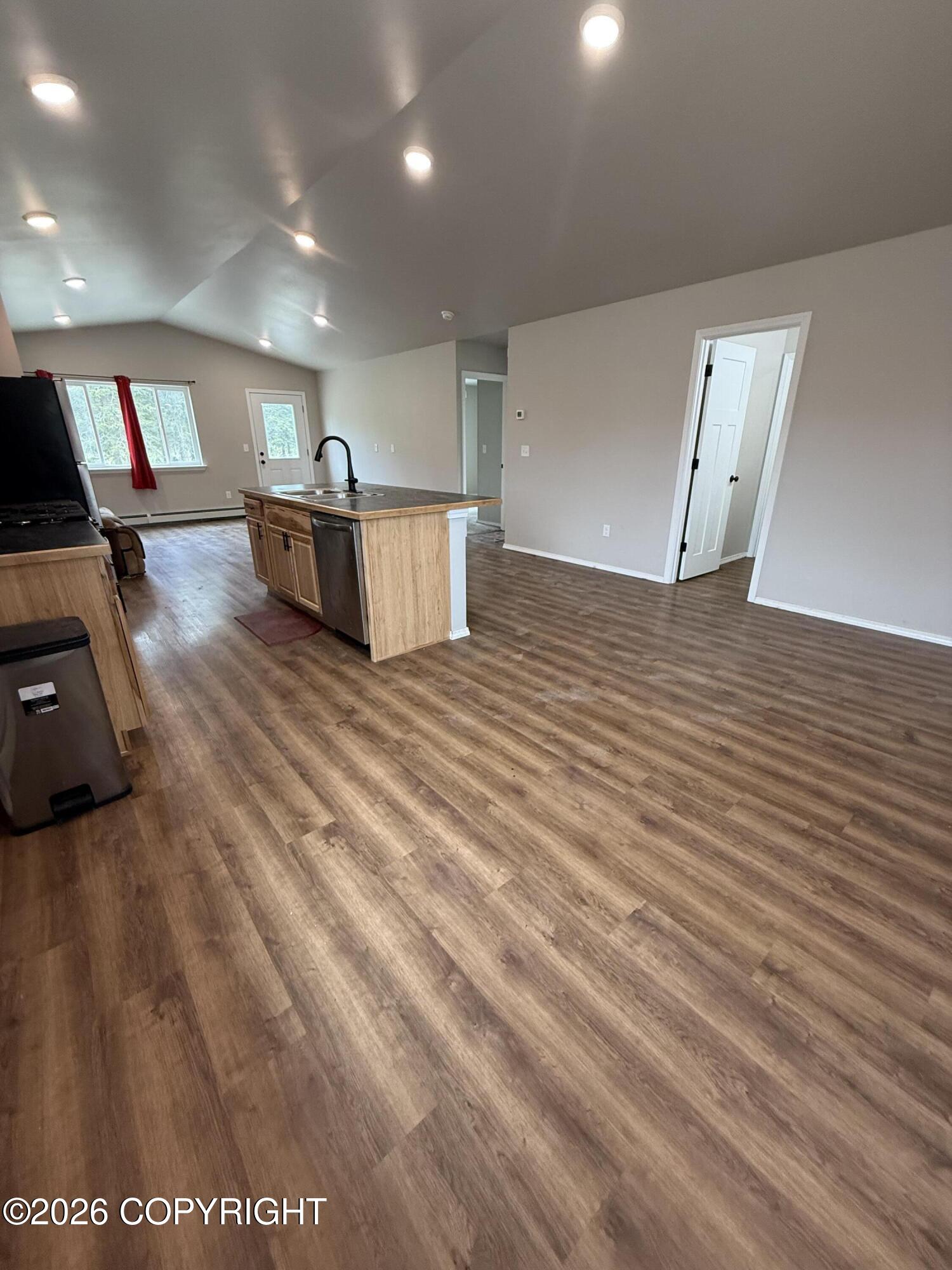 1117 Skyler Lane Property Photo 6