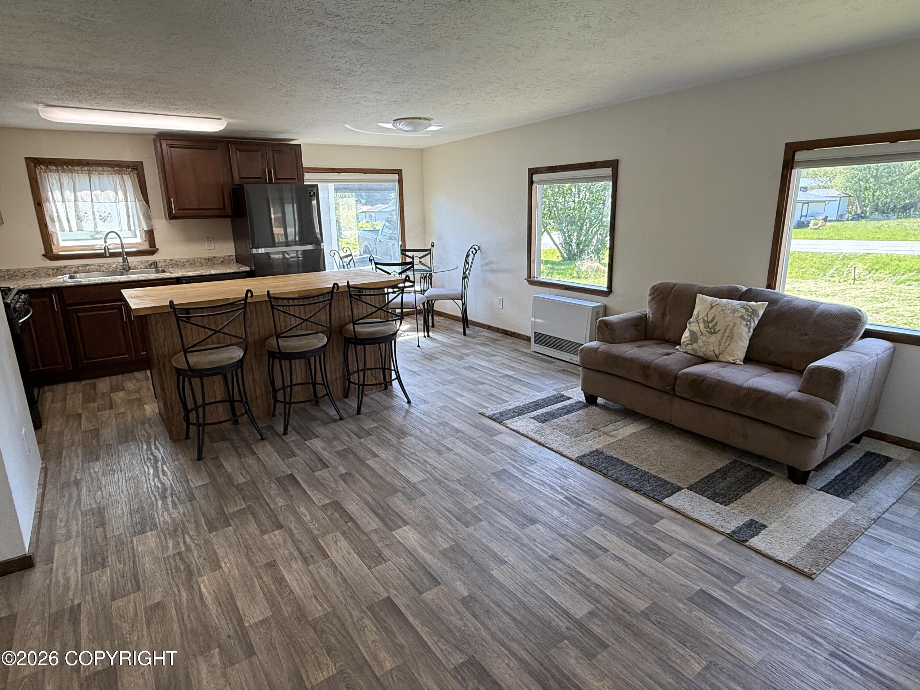 4698 Rochelle Road Property Photo 6