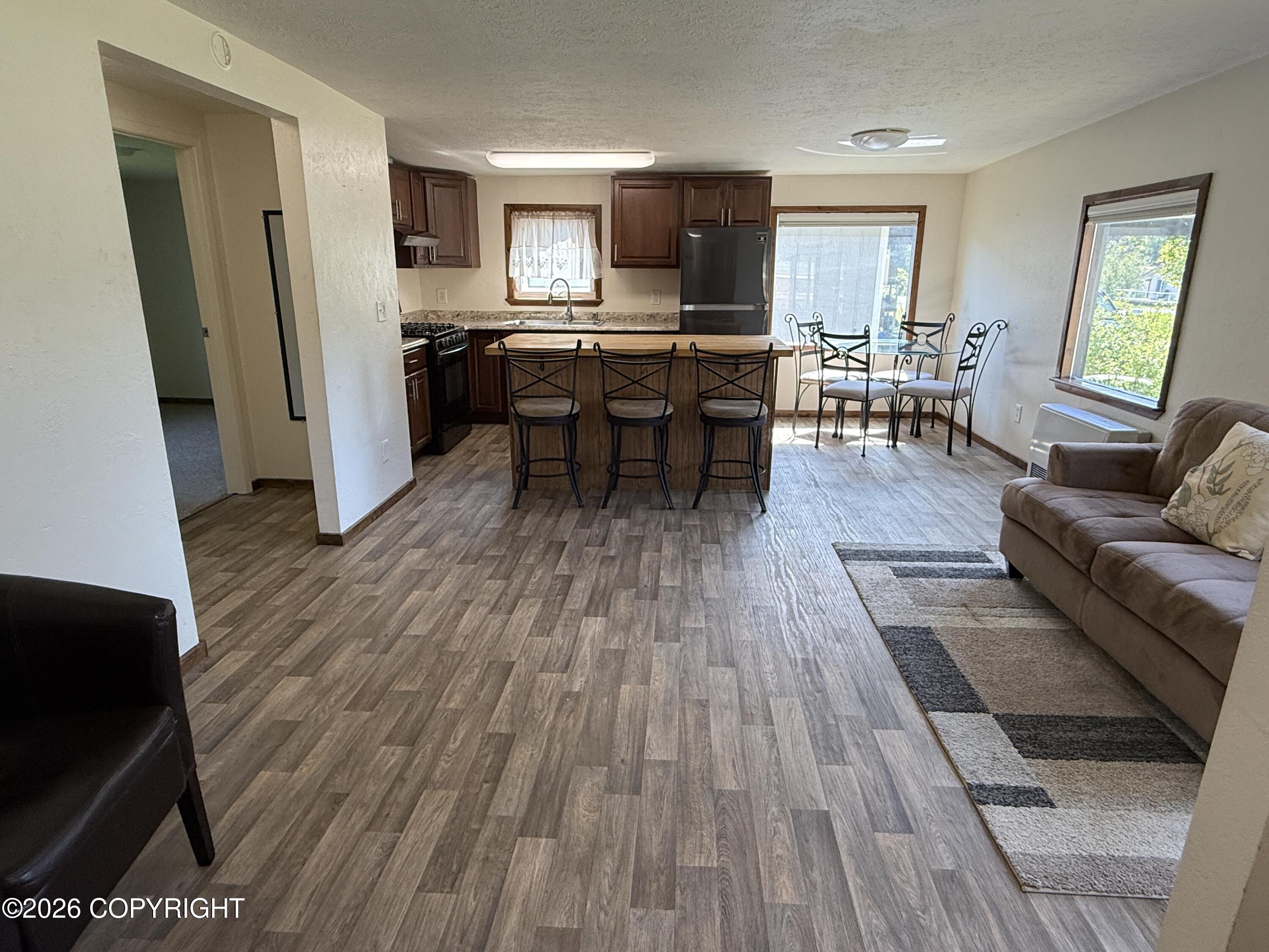 4698 Rochelle Road Property Photo 7