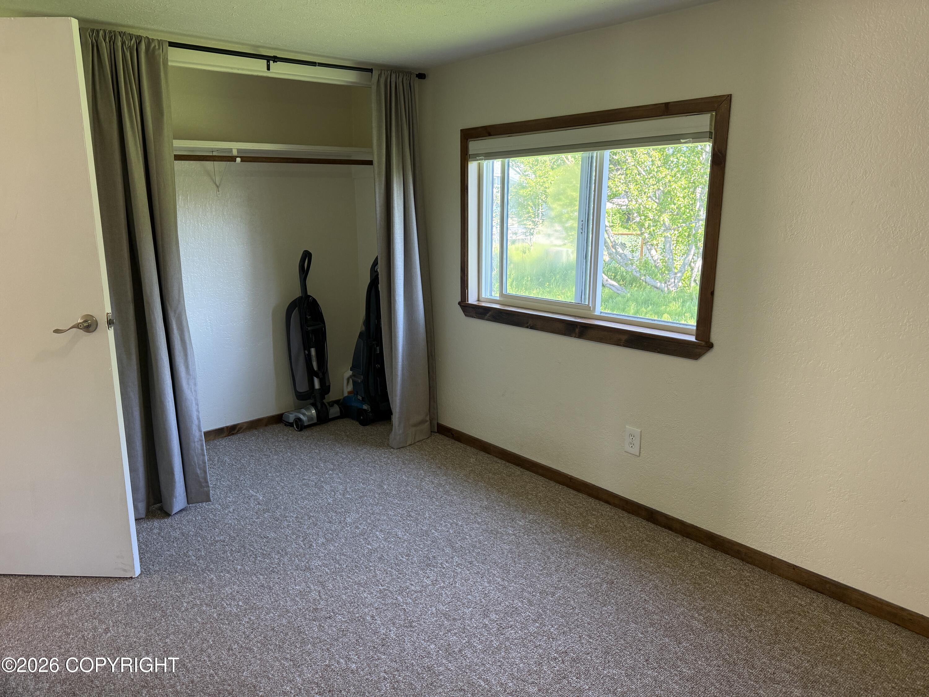 4698 Rochelle Road Property Photo 13