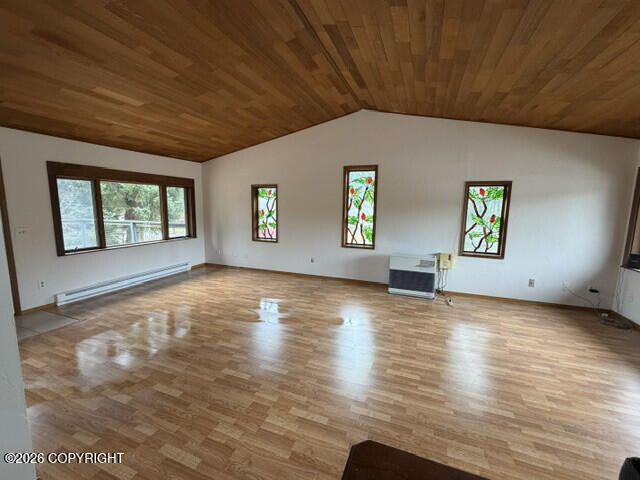 9253 Gee Street Property Photo 4