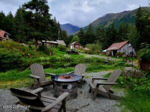 601 Crow Creek Road Property Photo 2