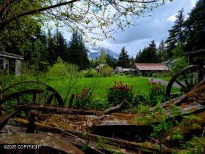 601 Crow Creek Road Property Photo 15