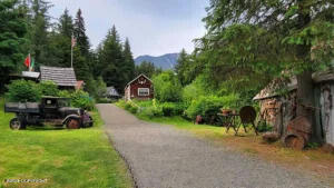 601 Crow Creek Road Property Photo 26