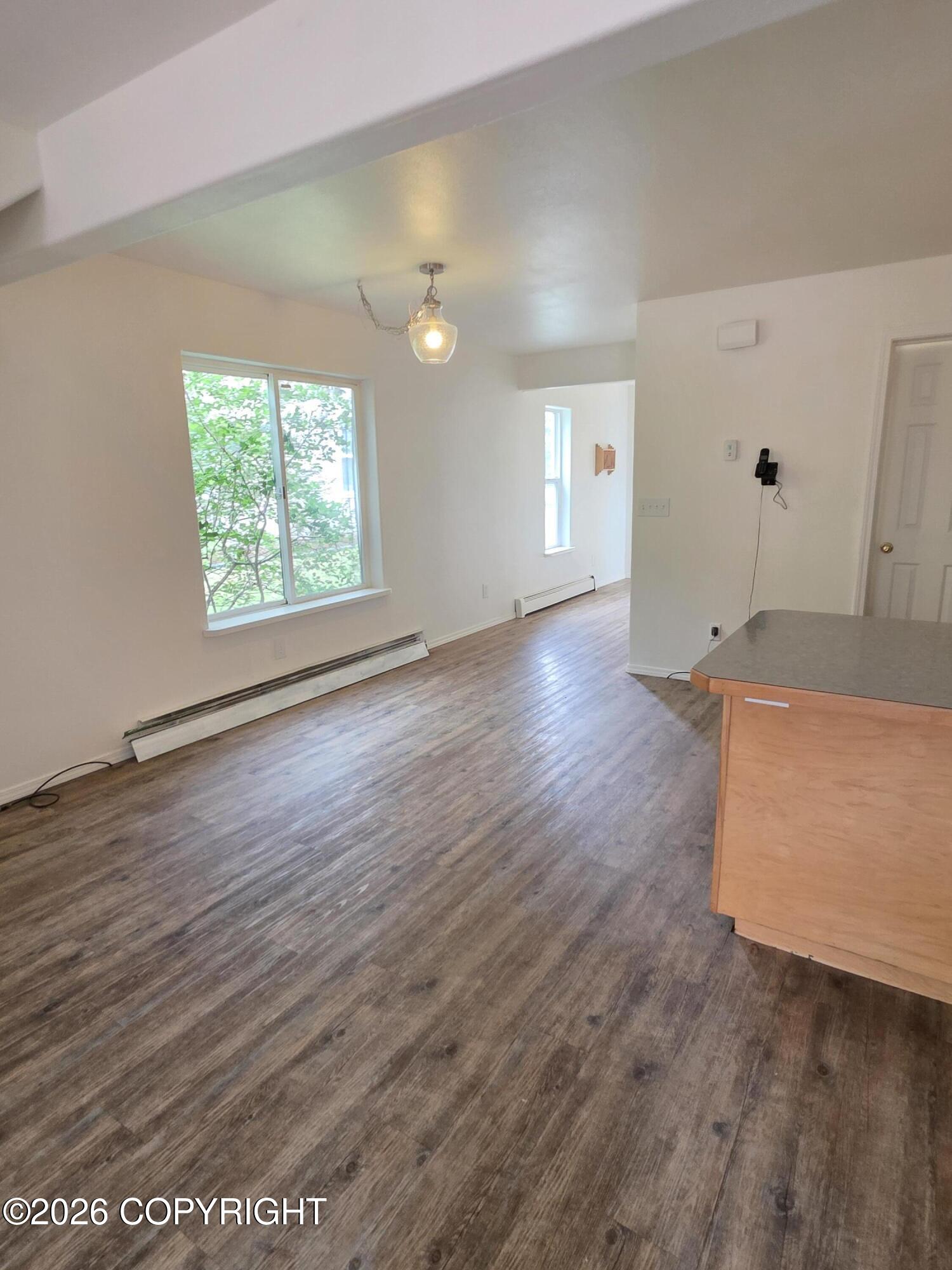 17015 Riddell Street Property Photo 6