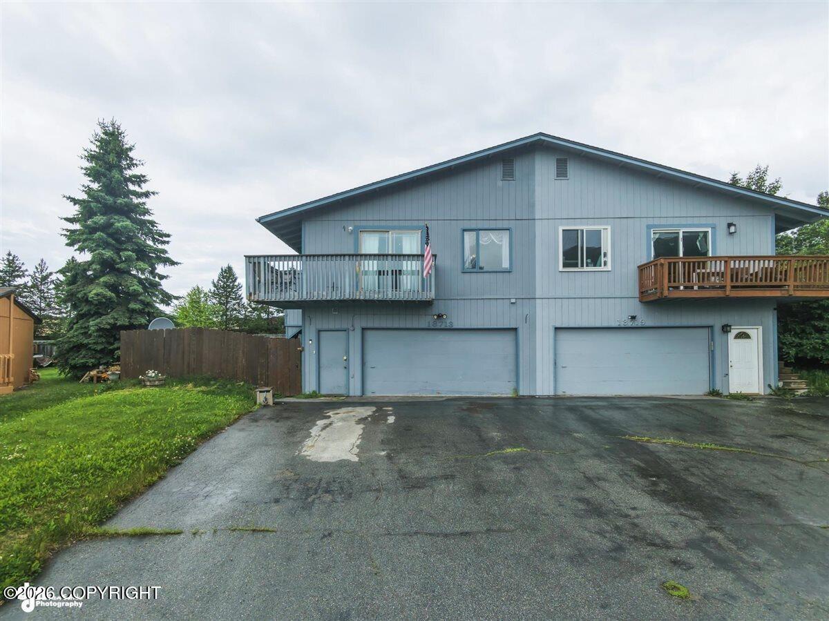 18713 N Lowrie Loop Property Photo 1