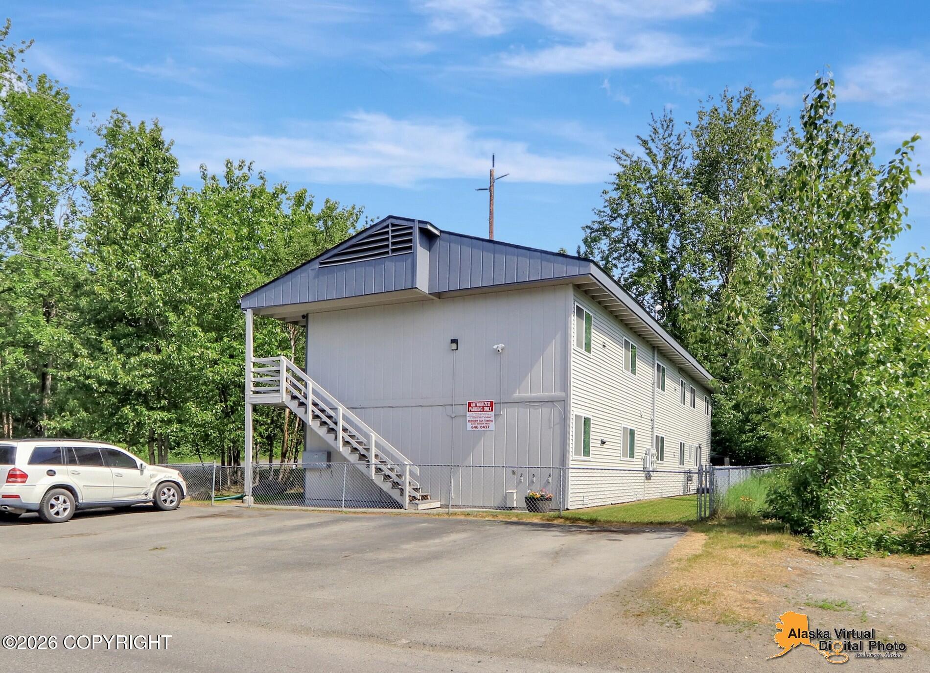 8100 Boundary Avenue Property Photo 4