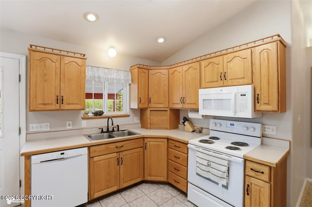 17360 S Guernsey Drive Property Photo 12