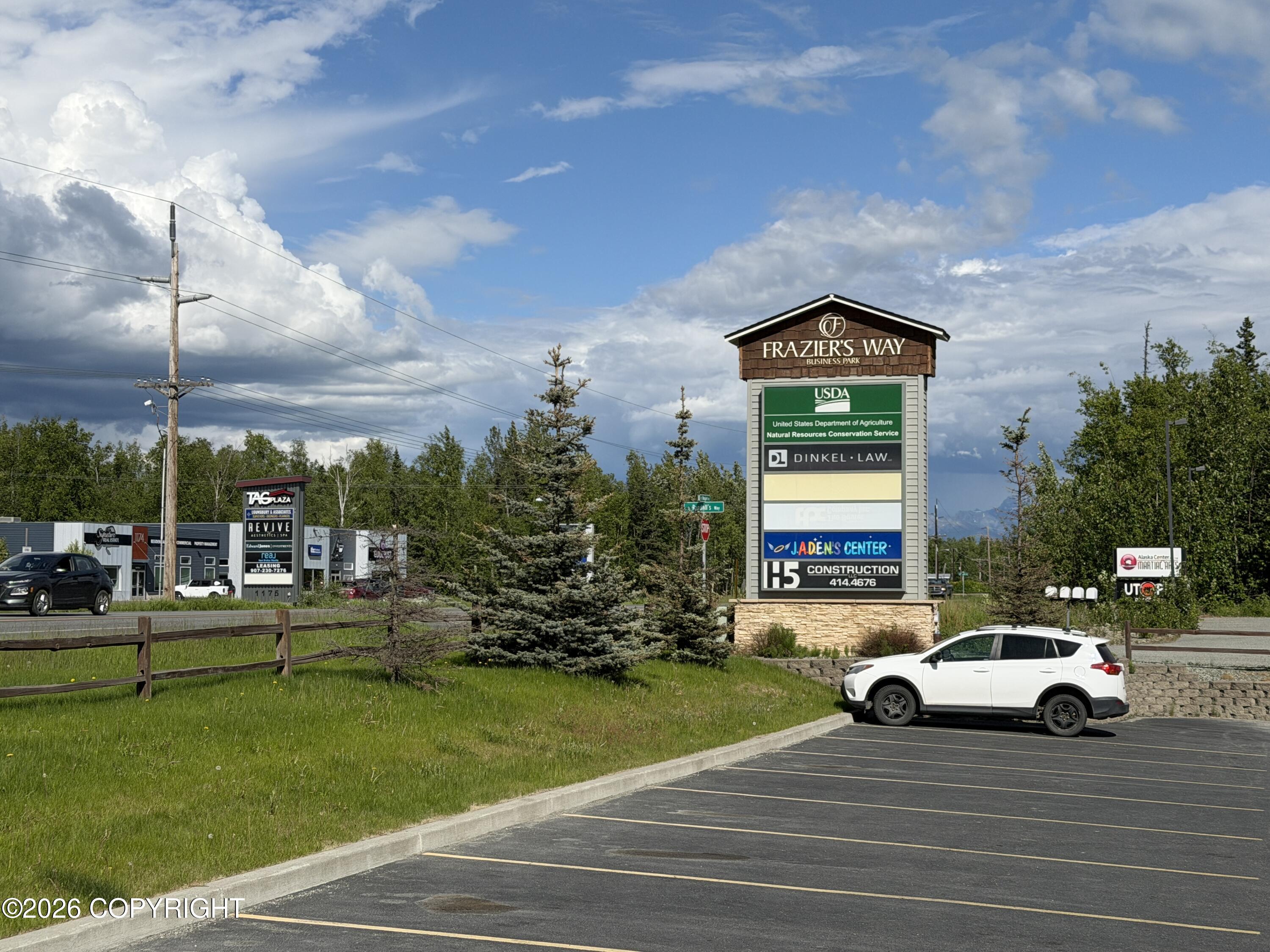 1508 E Bogard Road #h Property Photo 12