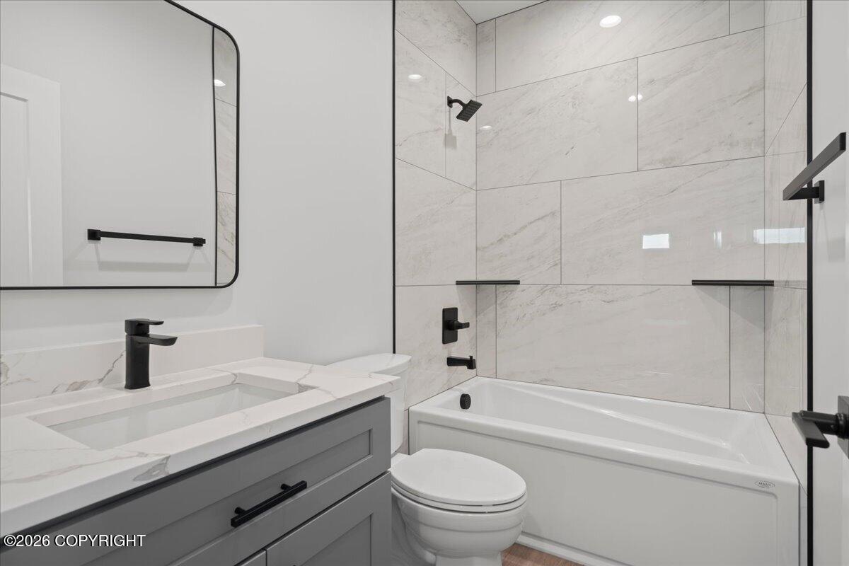 15233 E Saratoga Avenue Property Photo 26