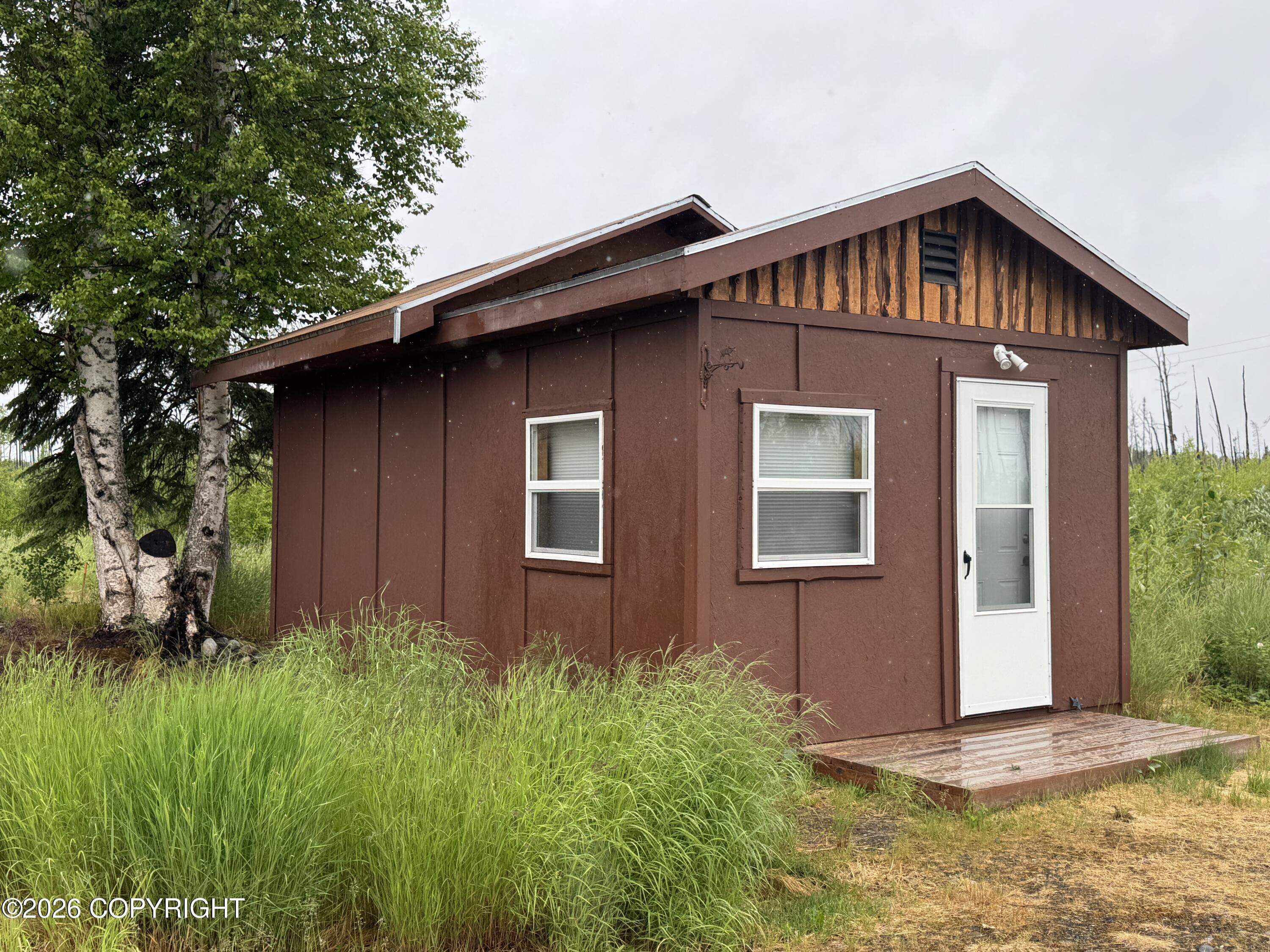 47960 S Merlin Drive Property Photo 15