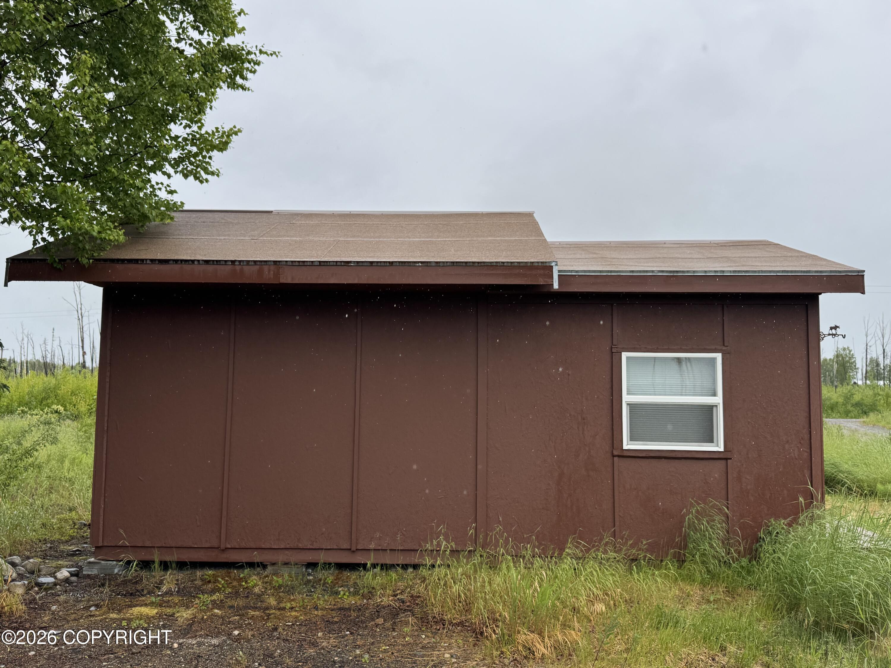 47960 S Merlin Drive Property Photo 16