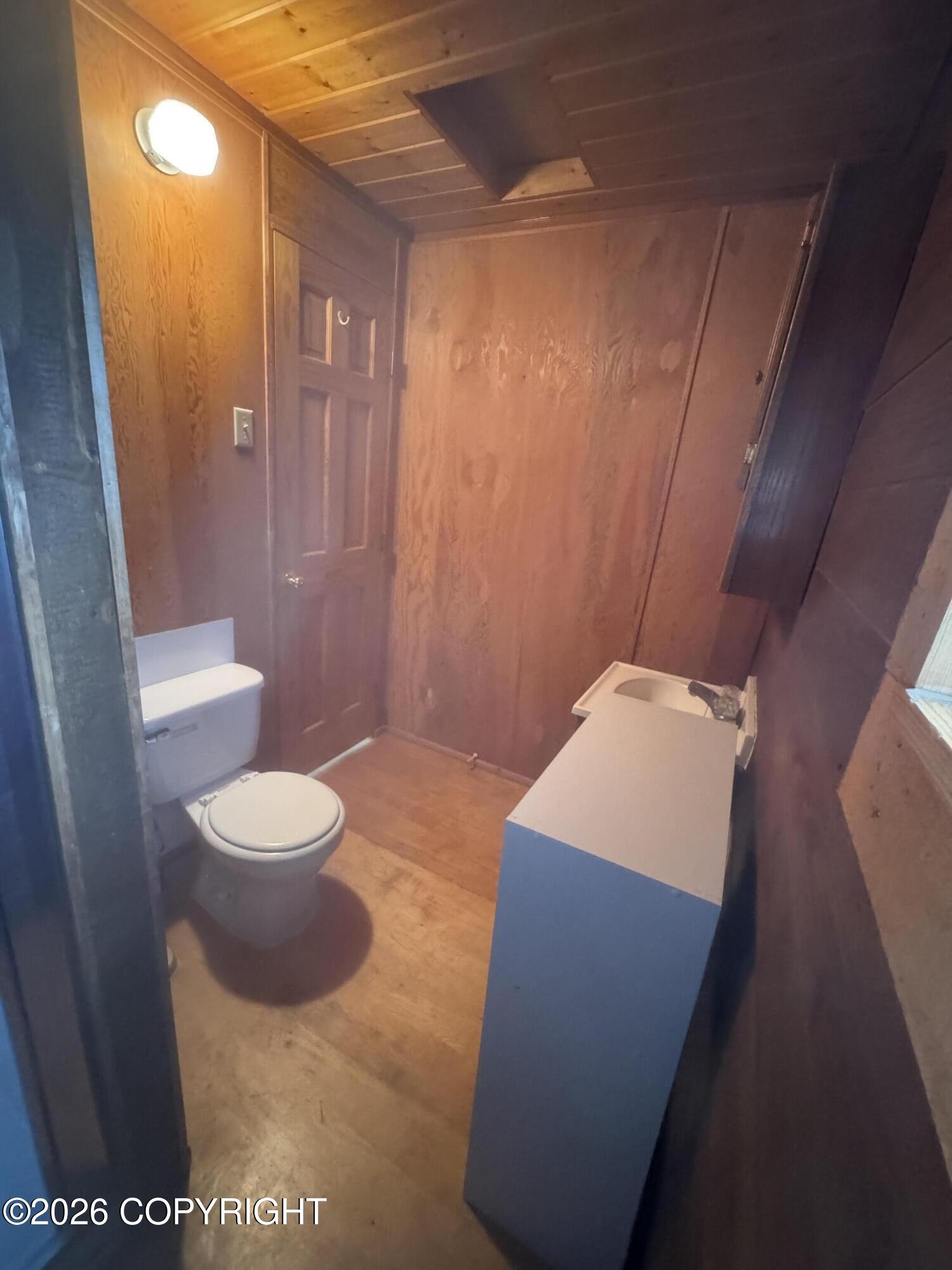 47960 S Merlin Drive Property Photo 43