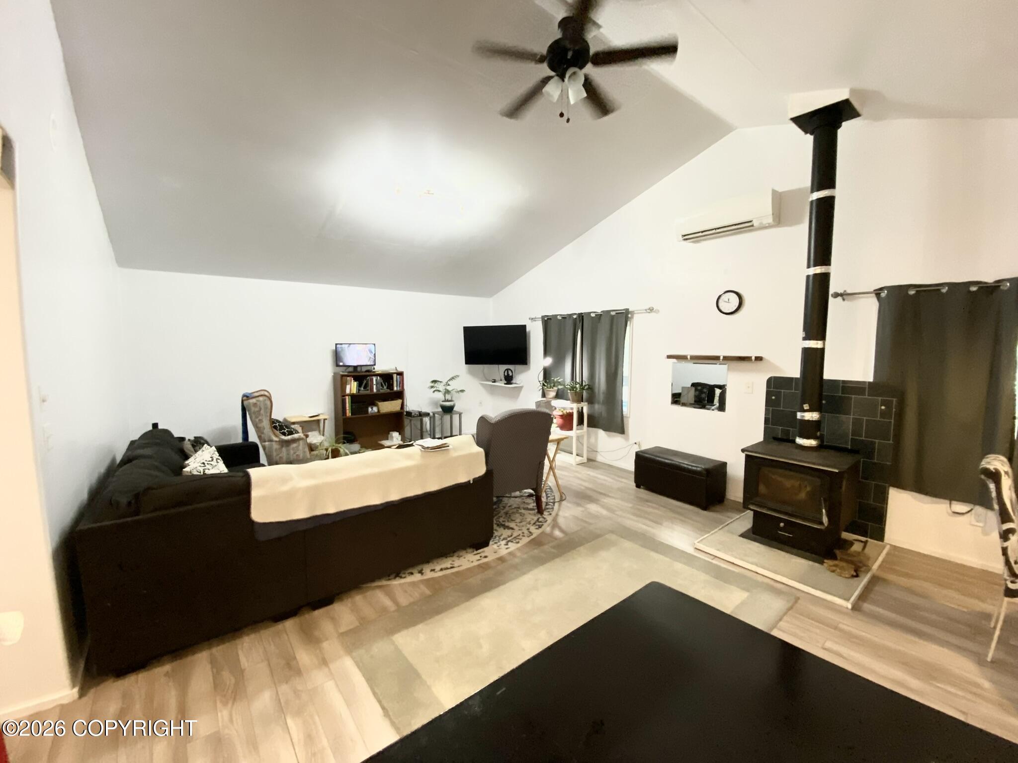 620 N Park Street Property Photo 8