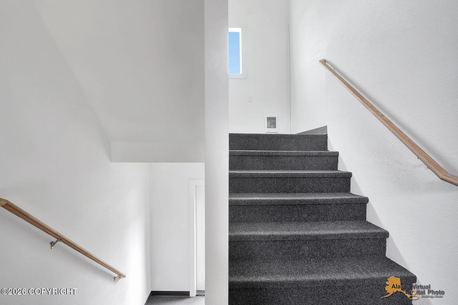 609 S Cobb Street Property Photo 4