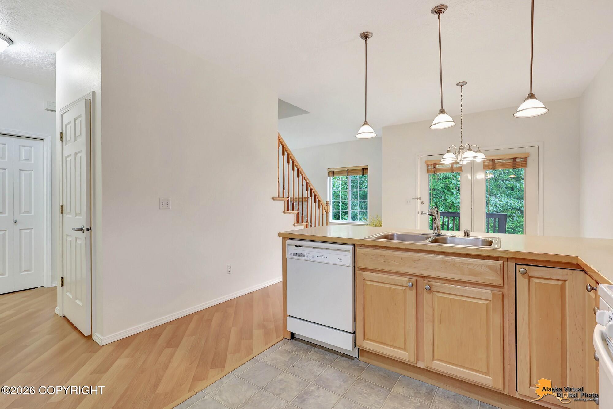 12570 Old Glenn Highway #b Property Photo 17