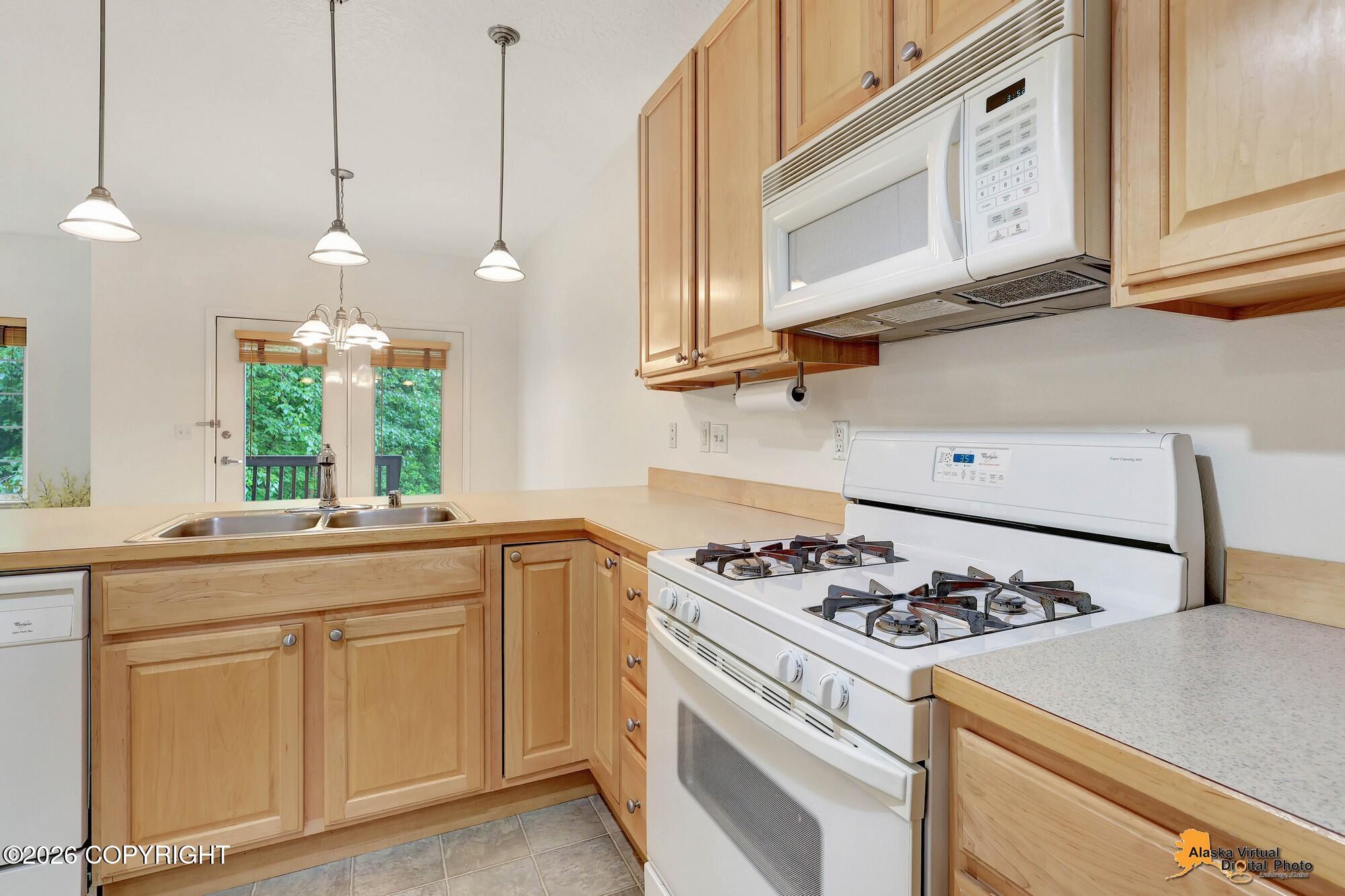 12570 Old Glenn Highway #b Property Photo 18