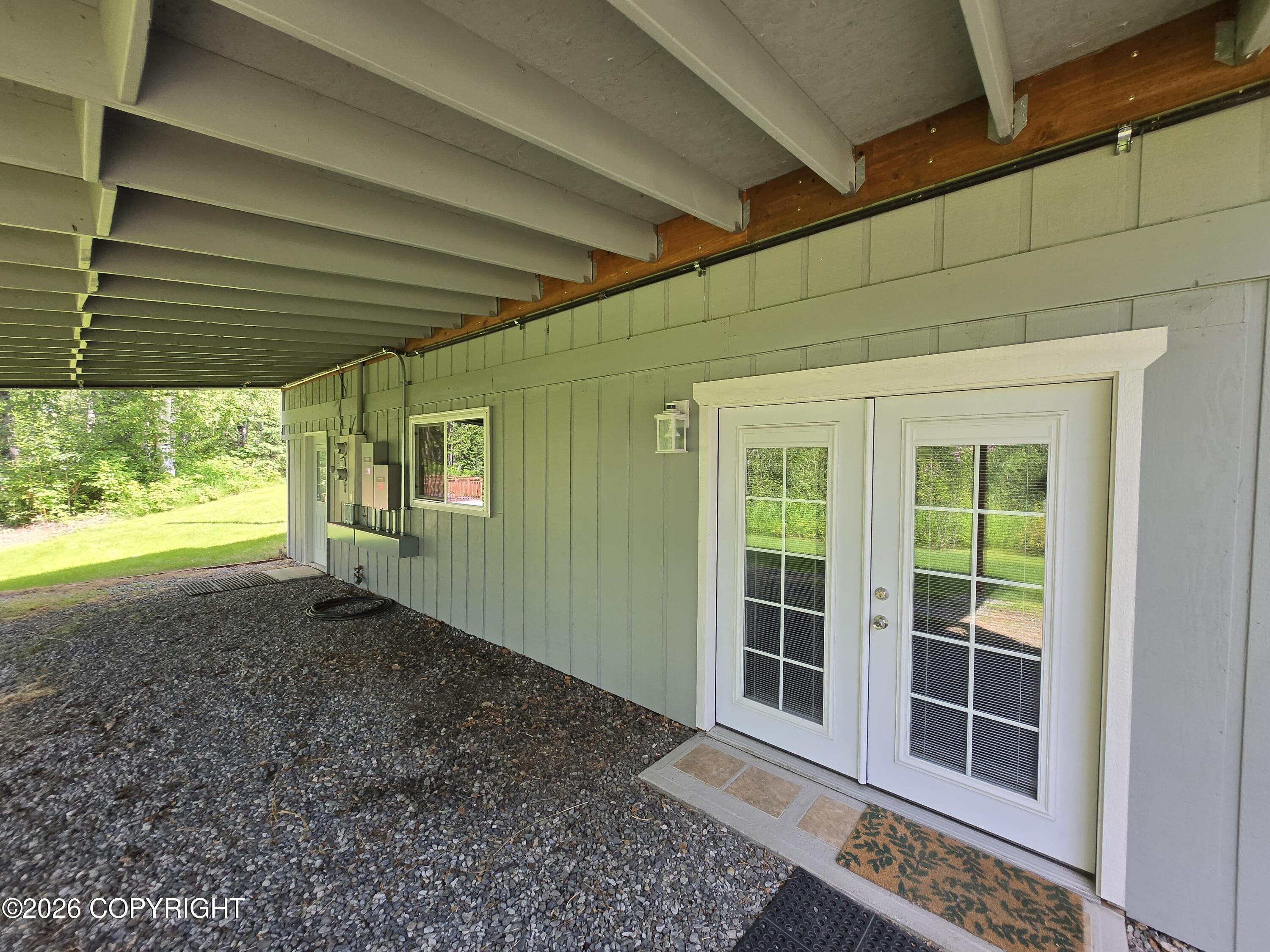 1340 E Fairview Loop Property Photo 5