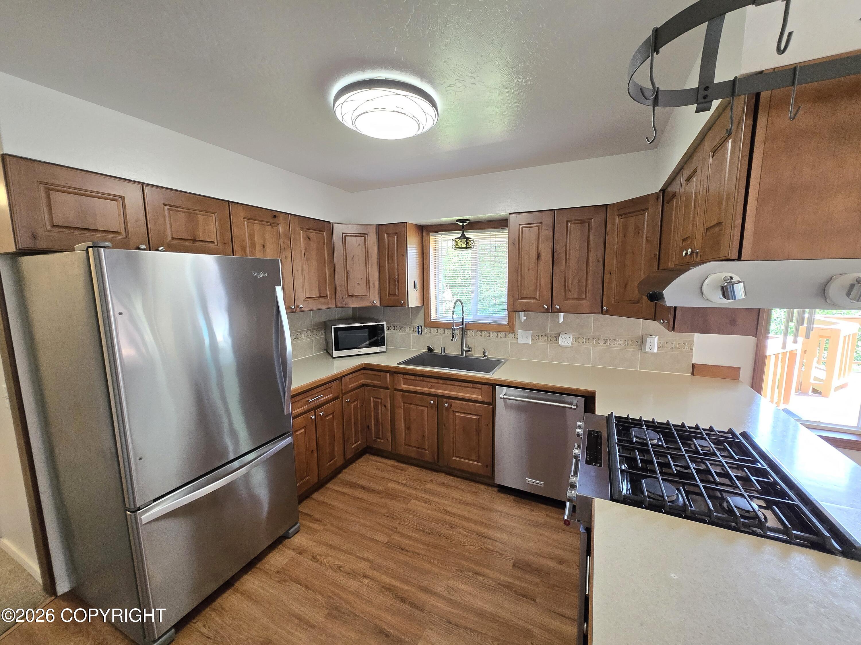 1340 E Fairview Loop Property Photo 38