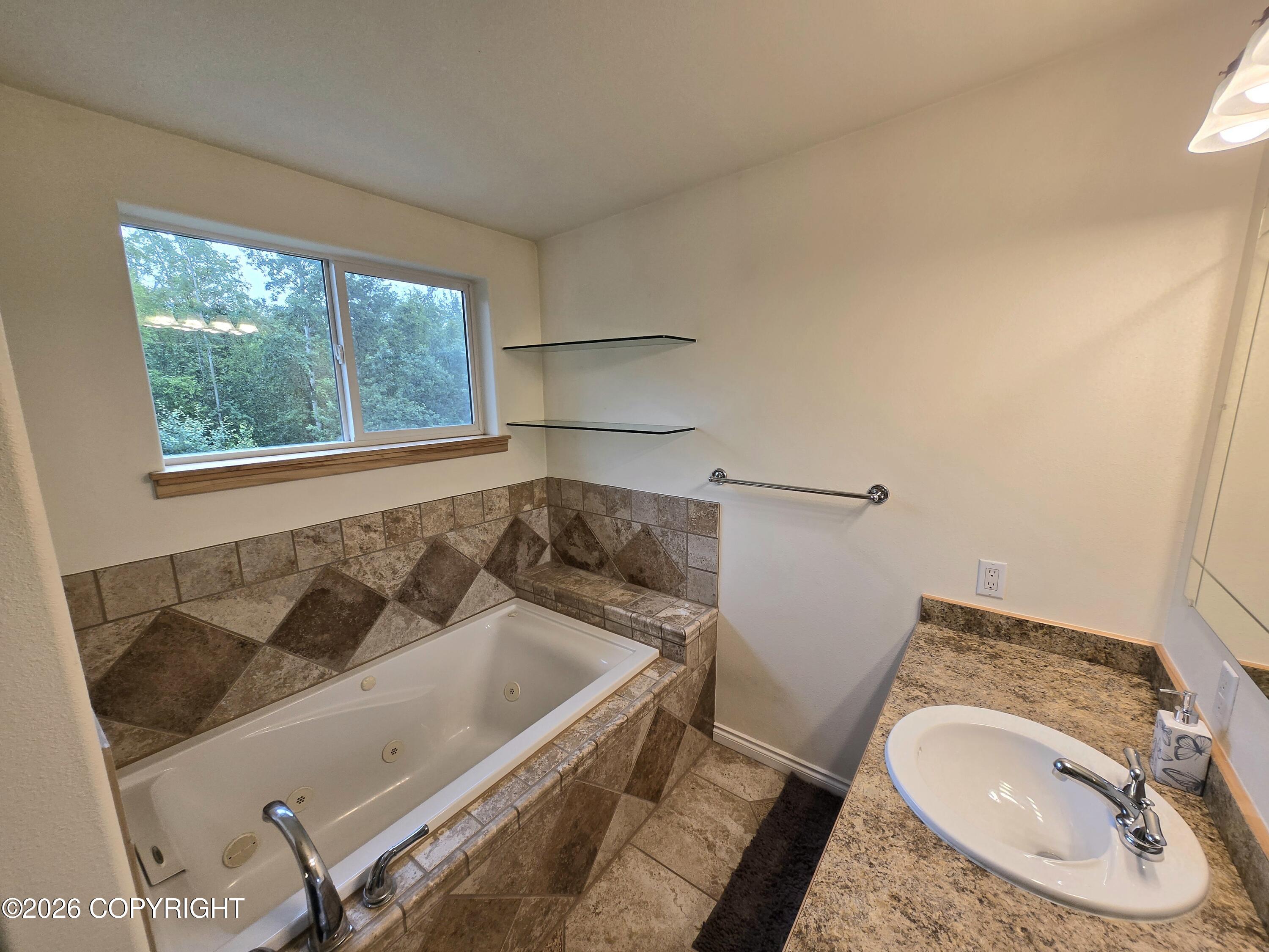 1581 N Calero Drive Property Photo 40