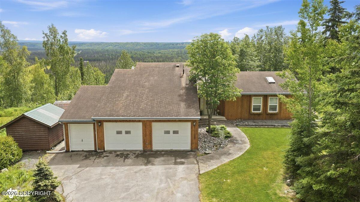 1075 Bogie Court Property Photo 2