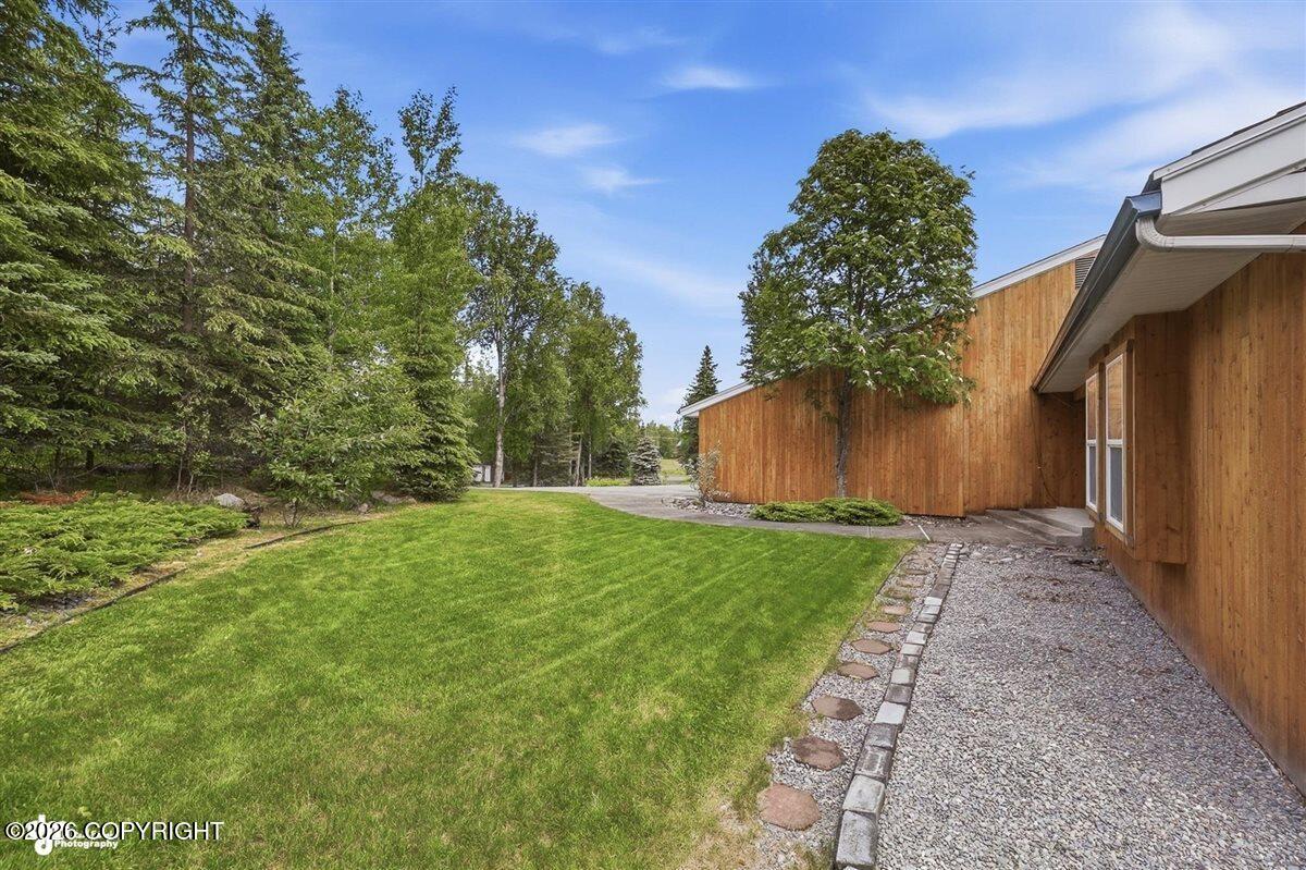 1075 Bogie Court Property Photo 10