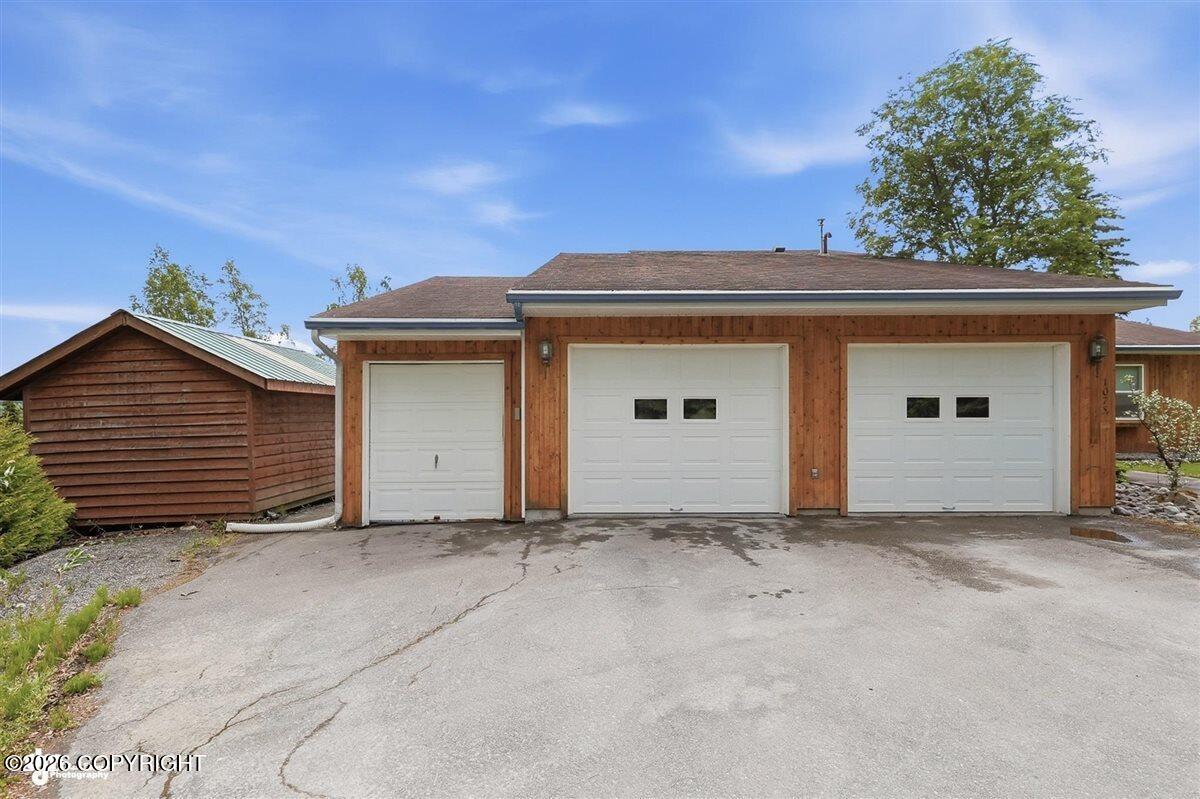 1075 Bogie Court Property Photo 19