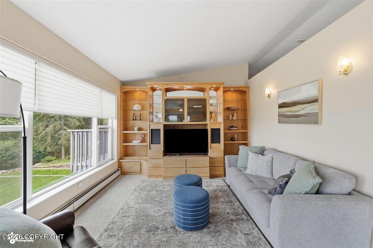 1075 Bogie Court Property Photo 24