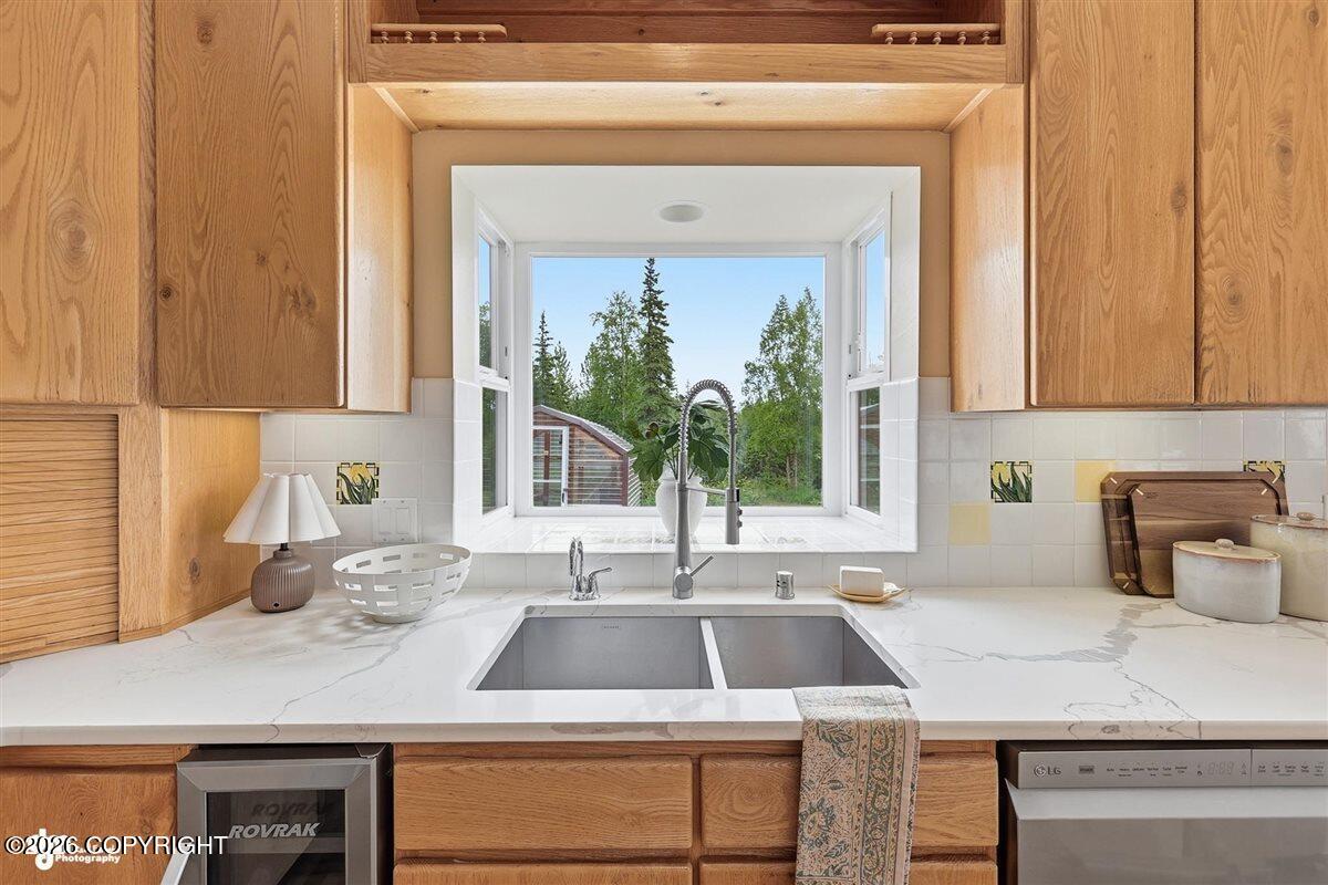 1075 Bogie Court Property Photo 32