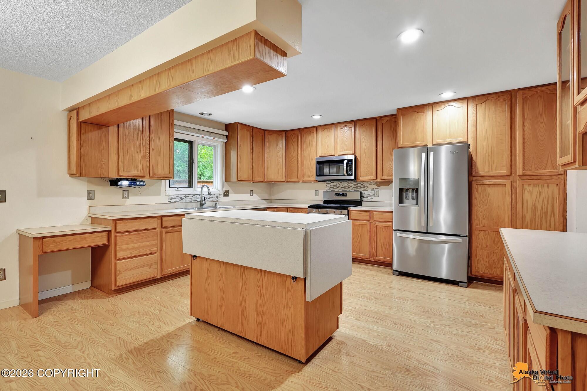 24546 Teal Loop Property Photo 8