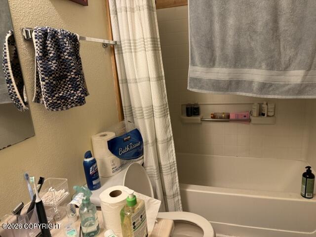 925 E 45th Court Property Photo 10